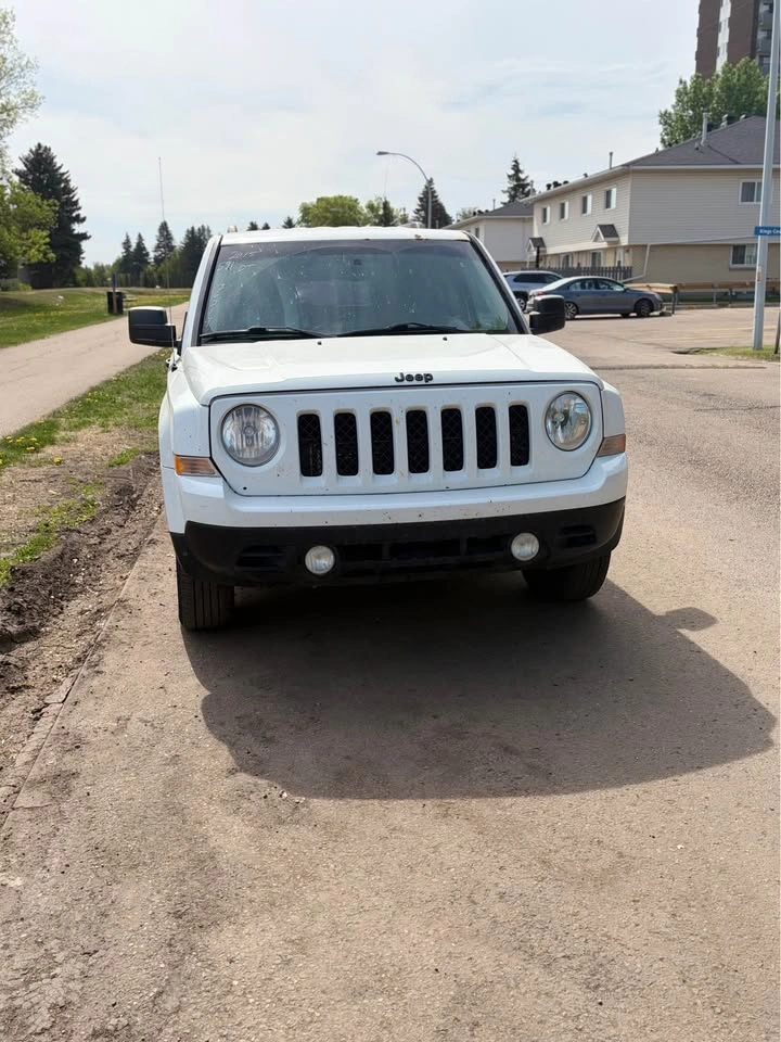 2015 Jeep Patriot Sport 4x4 - Daily Driver - photo 3