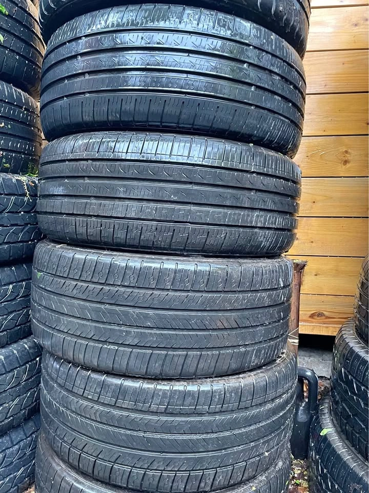 225/40R18 All Season Tires - Set of 4
