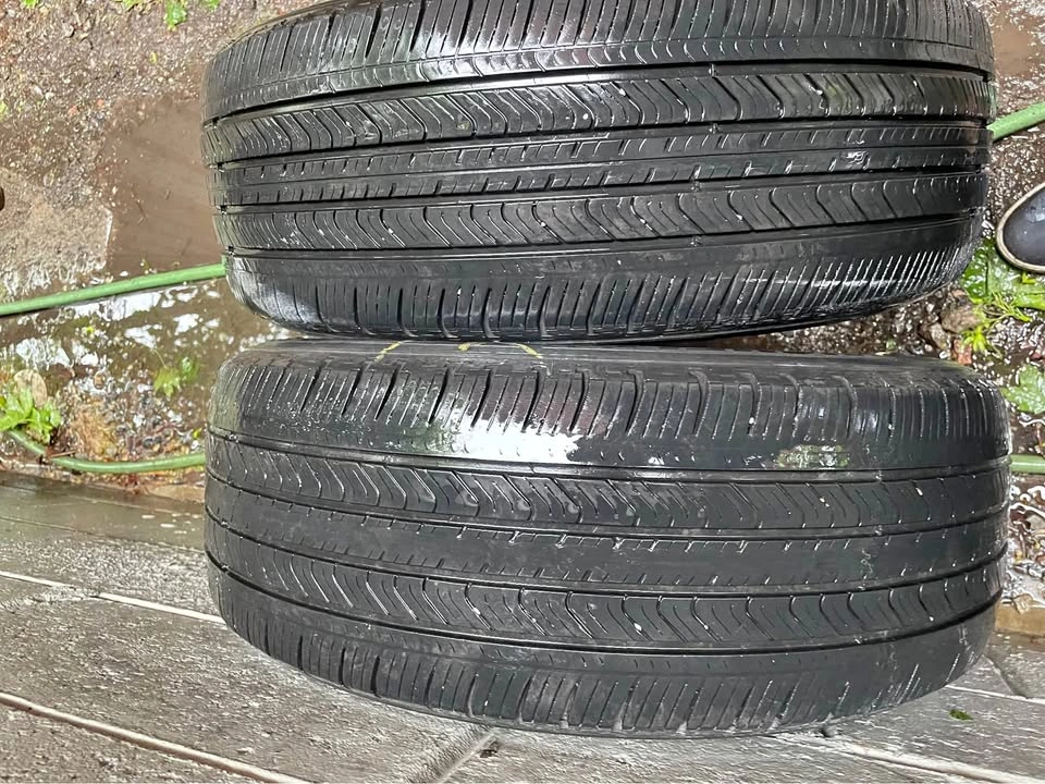 215/55R17 Michelin All Season Tires - Set of 2