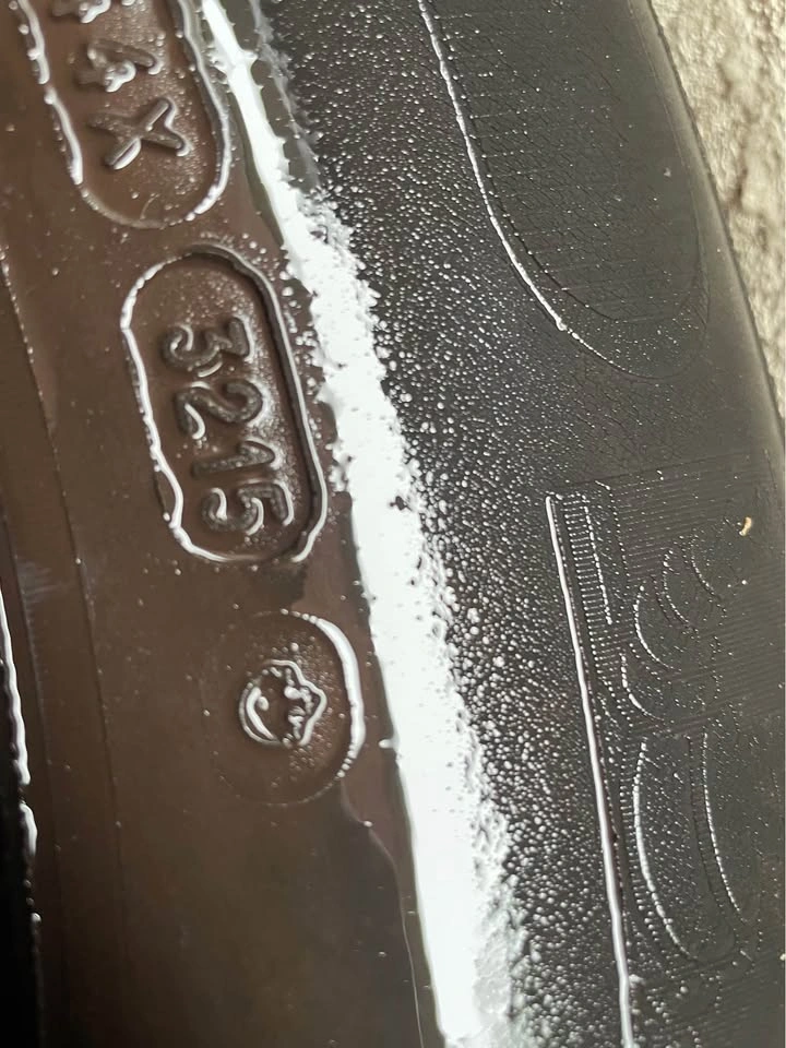 215/70R15 Michelin All Season Tires - photo 4