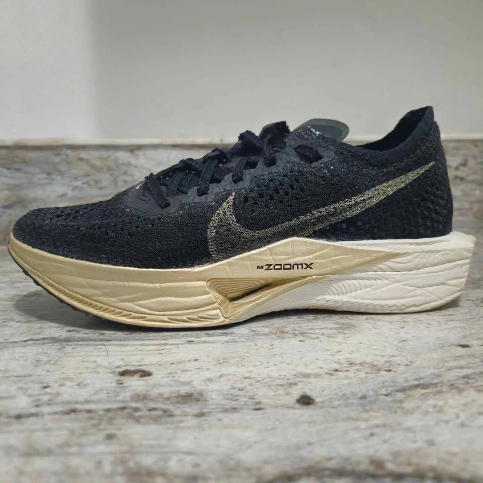 Nike Vaporfly 3 | Women's Size 6.5 | Carbon Plated Race Shoes - photo 3