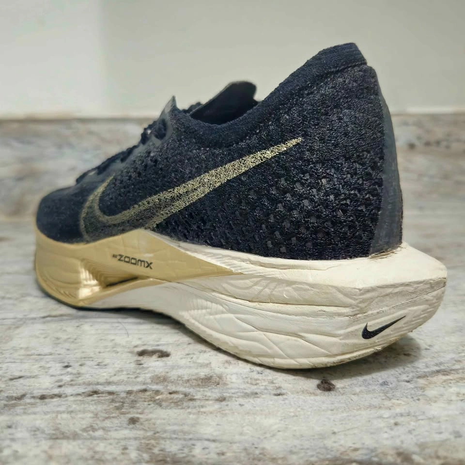 Nike Vaporfly 3 | Women's Size 6.5 | Carbon Plated Race Shoes - photo 4