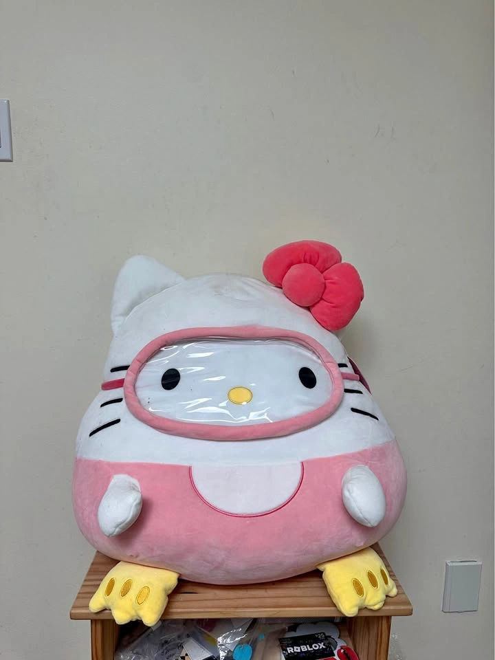 Giant Special Edition Scuba Hello Kitty Squishmallow