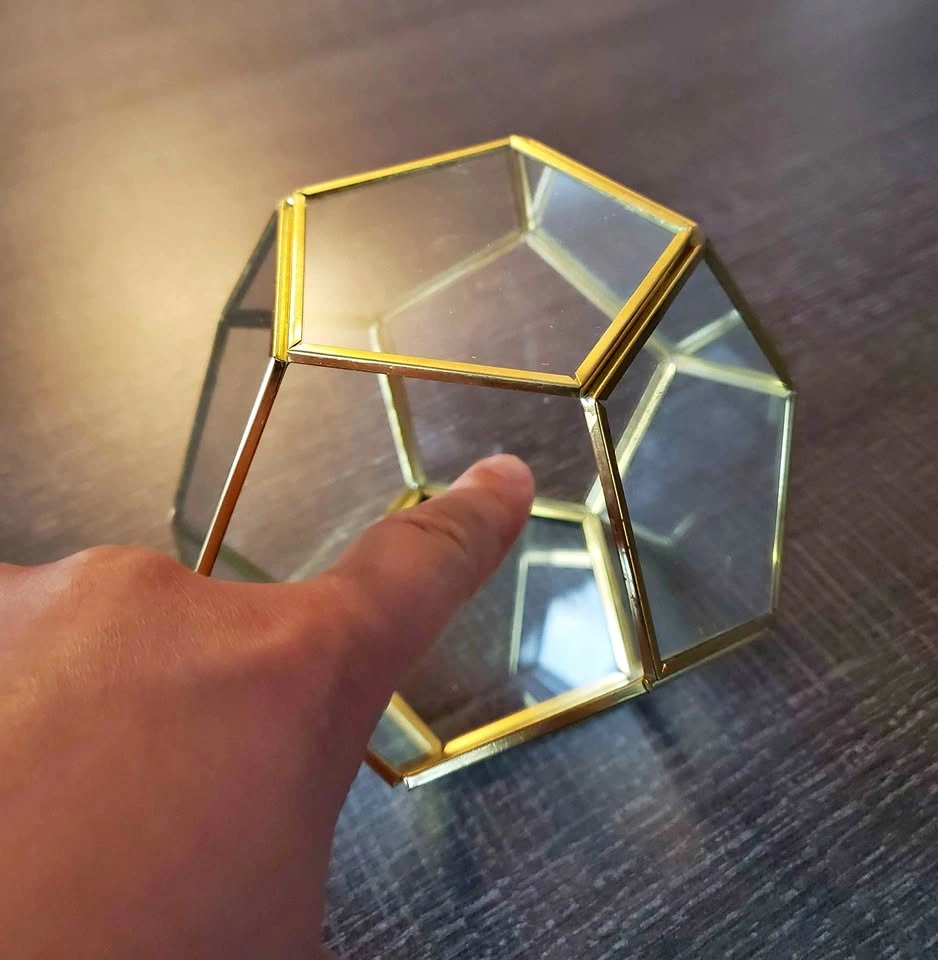 Geometric Prism Centerpieces (×9)