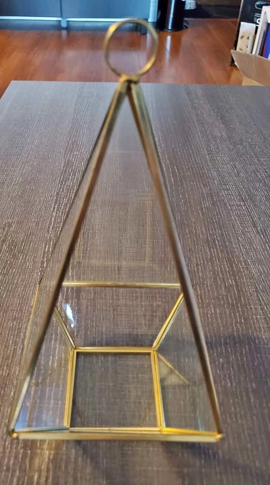 Large Triangle Prism Centerpieces (x4)