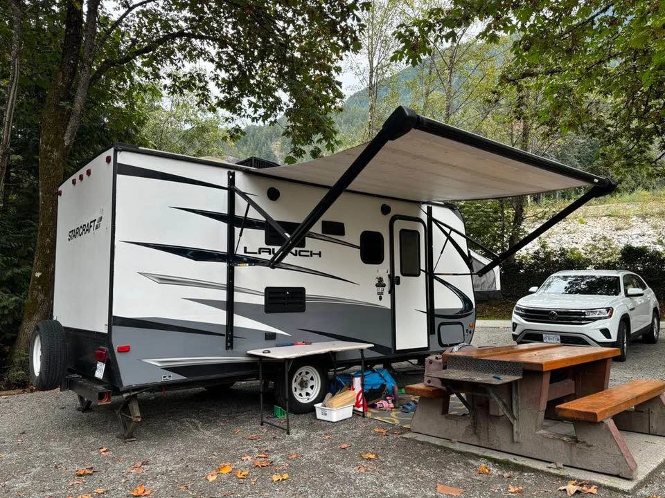 2018 Starcraft Launch M-17SB Hybrid Camper Trailer - photo 4