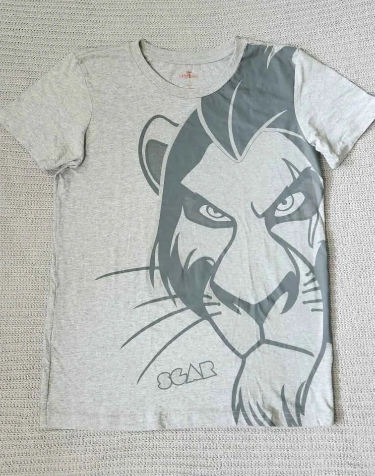 Graphics T-shirt Lion King