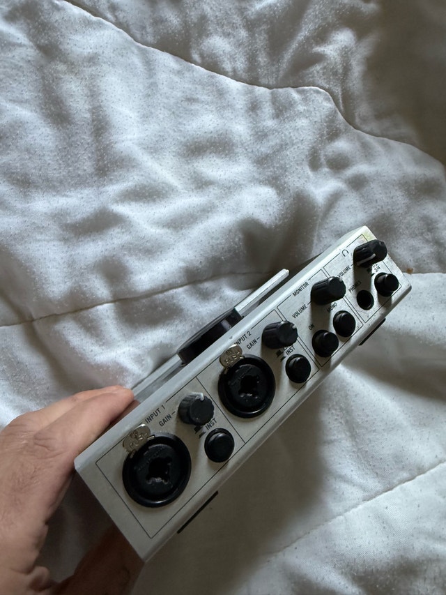 NI Komplete Audio 6 - photo 2
