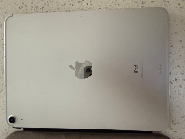 iPad Air 4th Gen 64GB WiFi + Cellular A2324 - photo 3