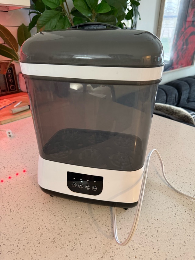 Dr. Browns Bottle Sterilizer