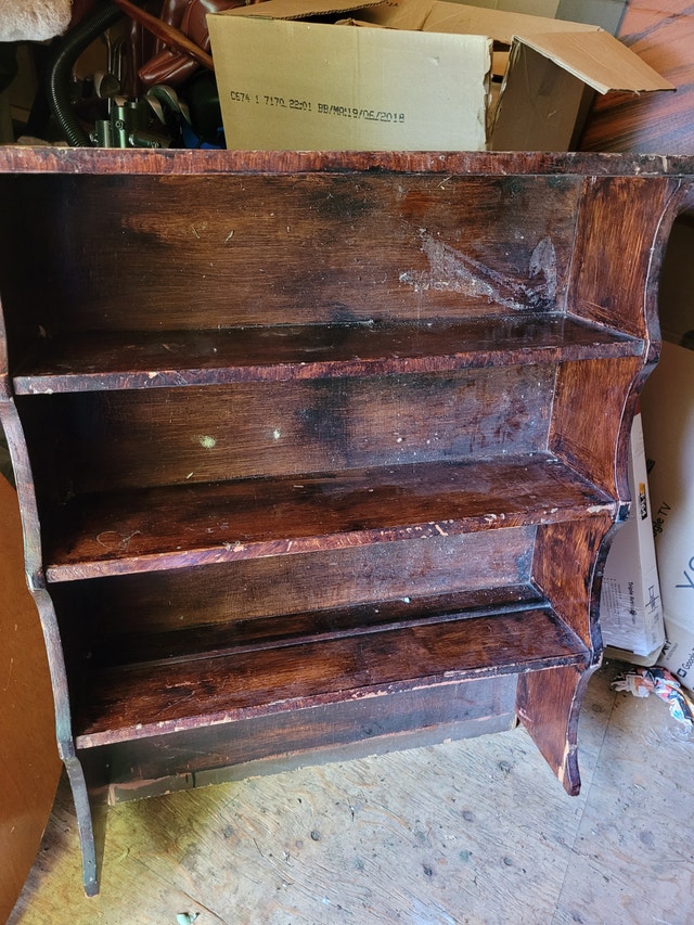 Antique chest of drawers with shelf - photo 4