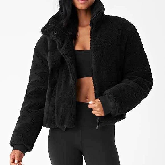 ALO Yoga Sherpa Snow Angel Puffer Jacket - Small - Black