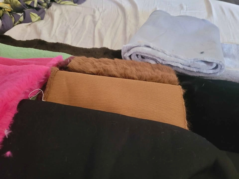 Mixed Faux Fur Crafting Lot – Cosplay / Fursuit / Sewing / Costu - photo 3