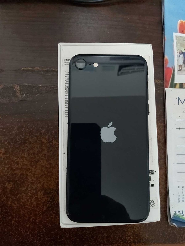 Iphone SE 64GB Midnight - photo 2