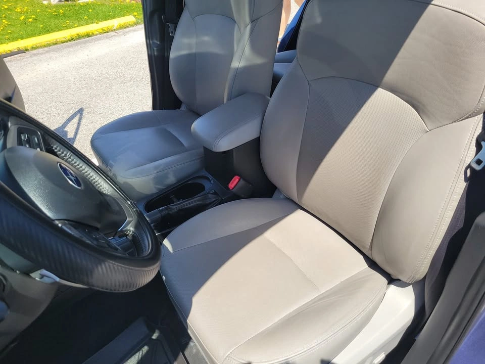2016 Subaru Forester Limited w/ Tech Package - photo 2