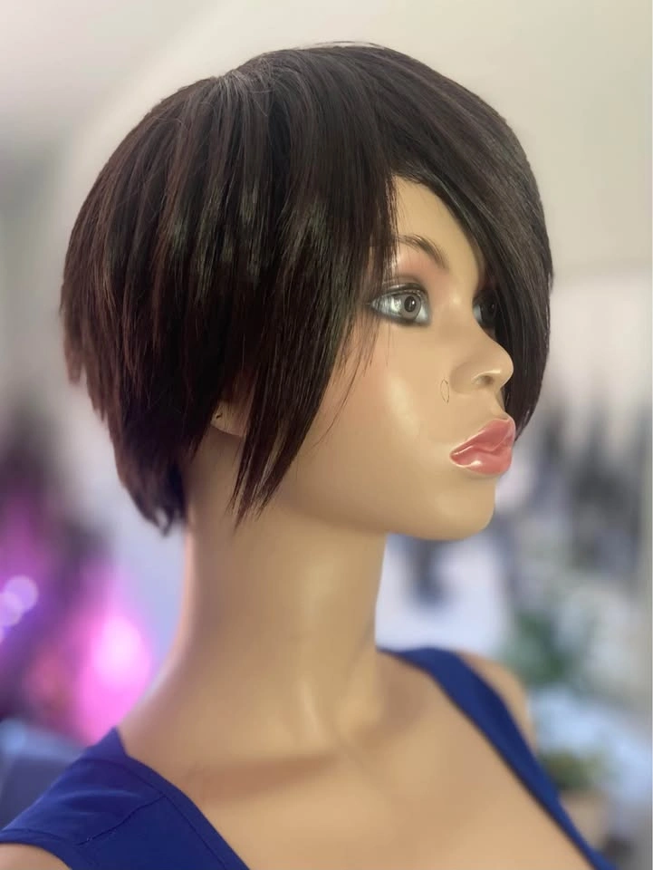 NWOT Short Edgy Layered Textured Spiky Black Synthetic Wig - photo 4
