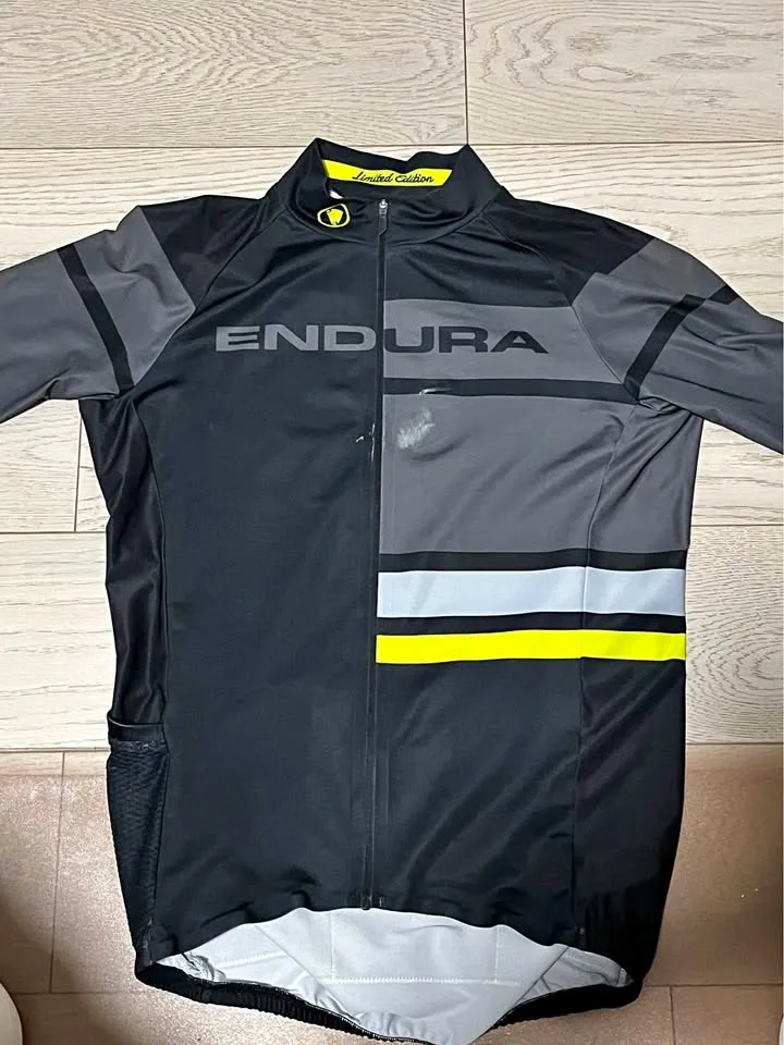 Endura Road Cycle Jersey Men’s Medium thumbnail