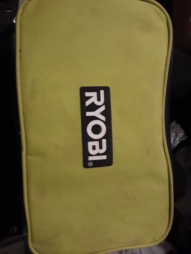 Ryobi Sander - photo 3