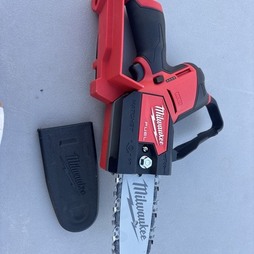Milwaukee M12 FUEL Hatchet 6" Pruning Saw (Bare Tool) - photo 2