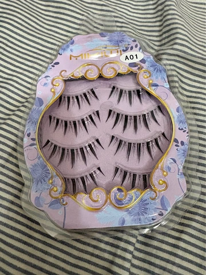 Lash strips