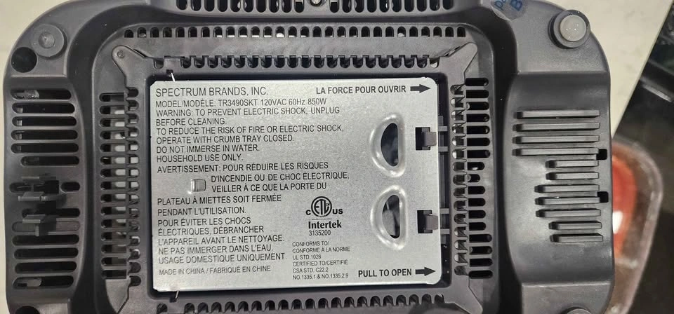 Black + Decker 2-Slice Stainless Steel Toaster - photo 3