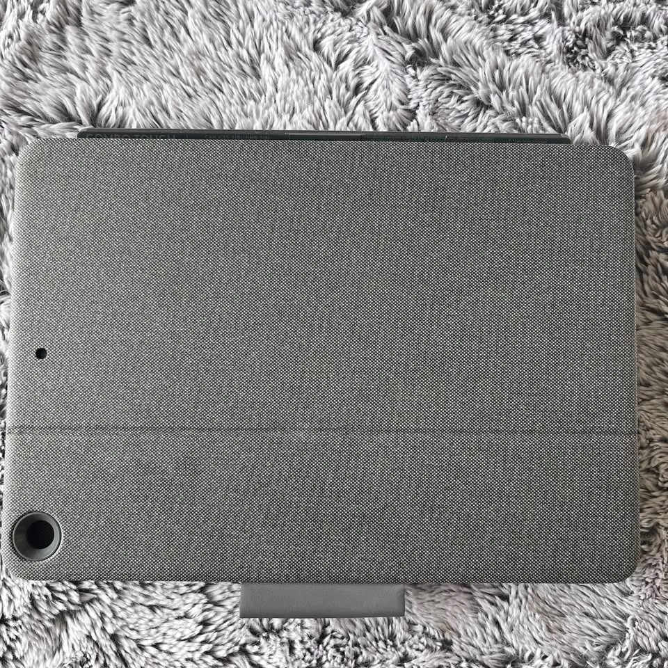 Logitech Combo Touch Keyboard Case for iPad Gen 9/8/7 - photo 5
