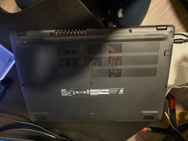 Acer Aspire 3 Laptop - photo 4
