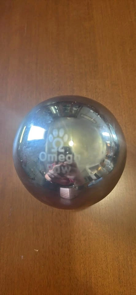 Omega Paw Metallic Sphere