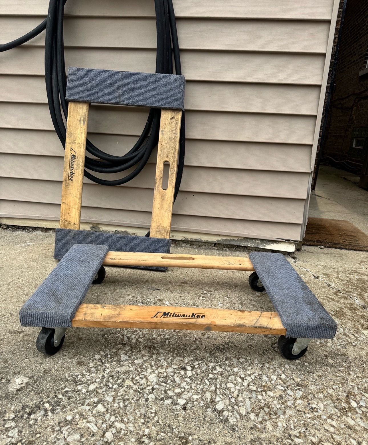 Milwaukee Furniture Dolly Moving Cart 18" x 30" 1000 lb Capacity