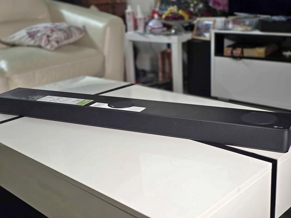 LG S80QR Sound Bar with Dolby Atmos & Wireless Rear Speakers