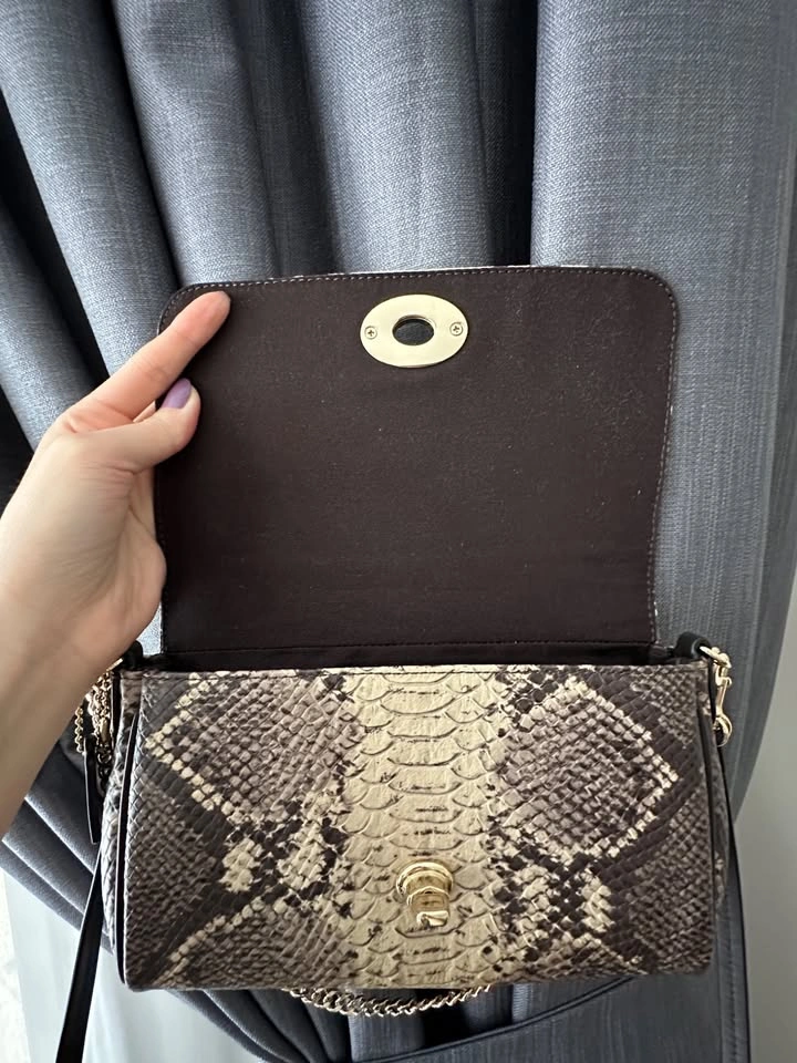 Coach Mini Ruby Crossbody Bag Style F35916 - Like New - photo 5