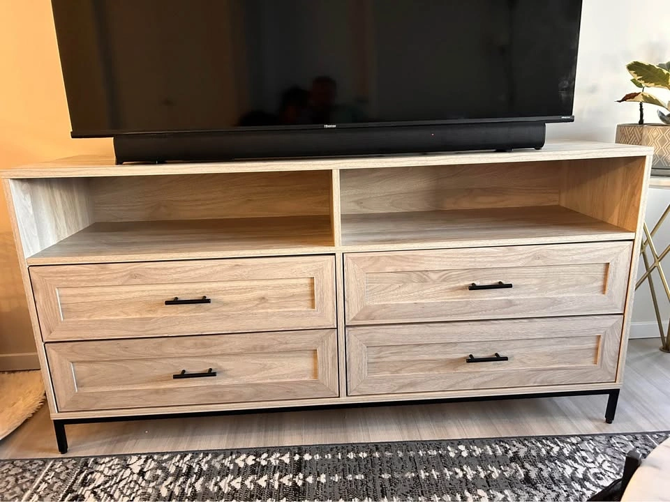 Wayfair TV Stand - photo 2