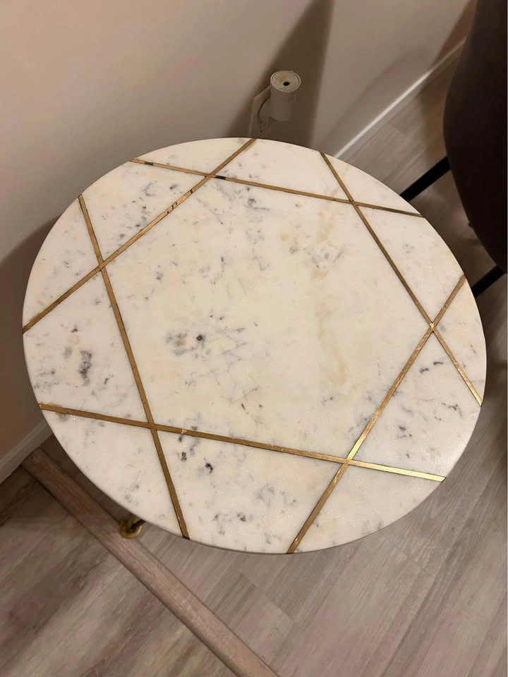 Marble Side Table with Gold Detail - photo 2