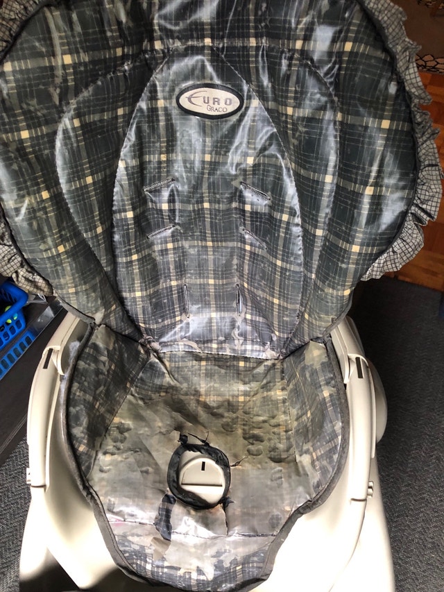 Graco High Chair - photo 3