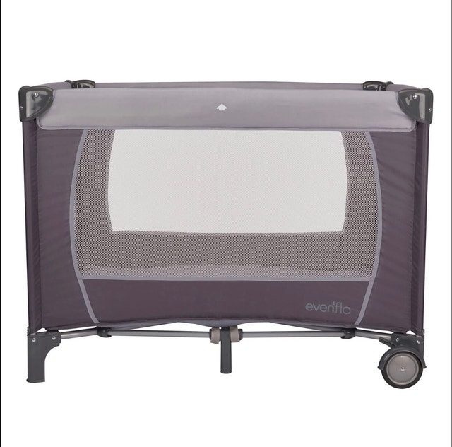 Evenflo Playard - photo 2