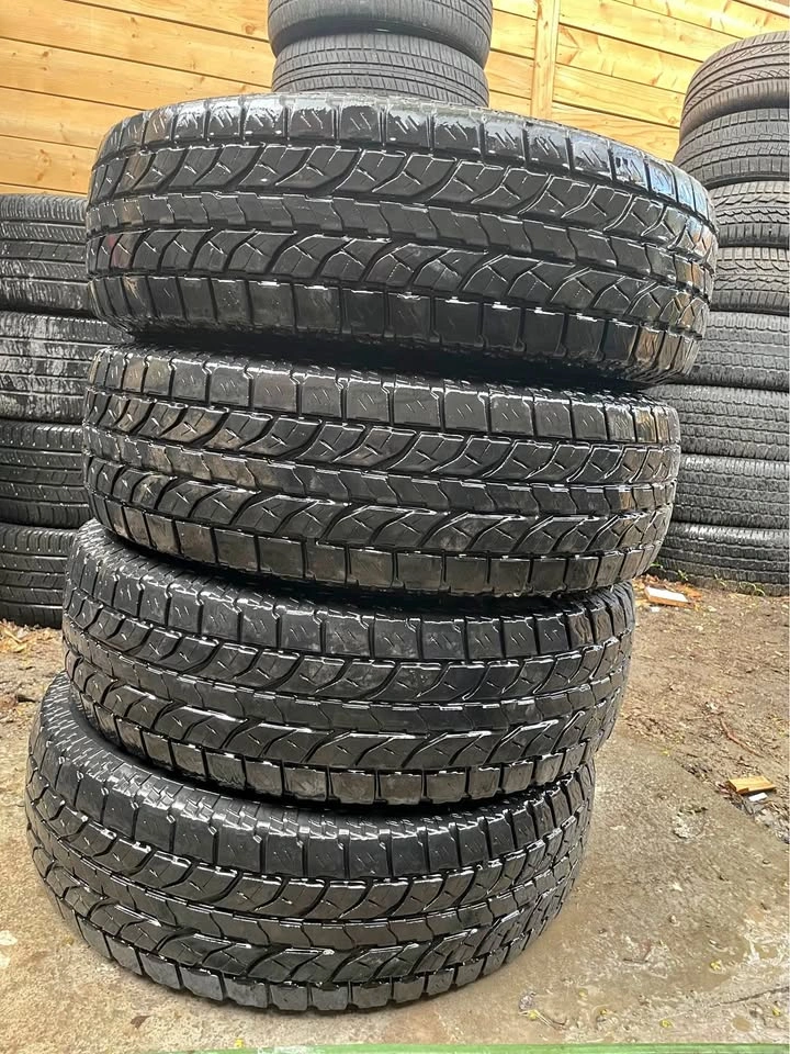 225/80R15 Yokahama Geolander Tires - Set of 4