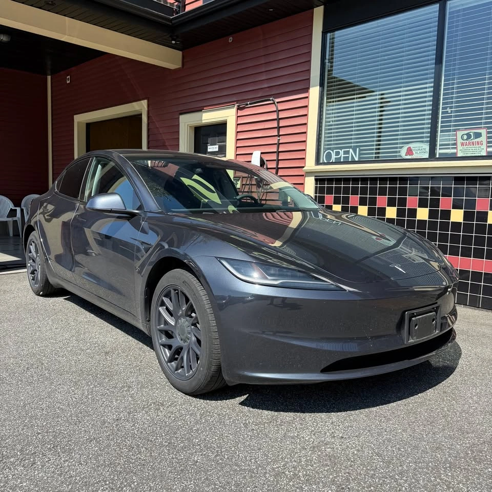 2024 Tesla Model 3 Standard Range Plus - photo 2