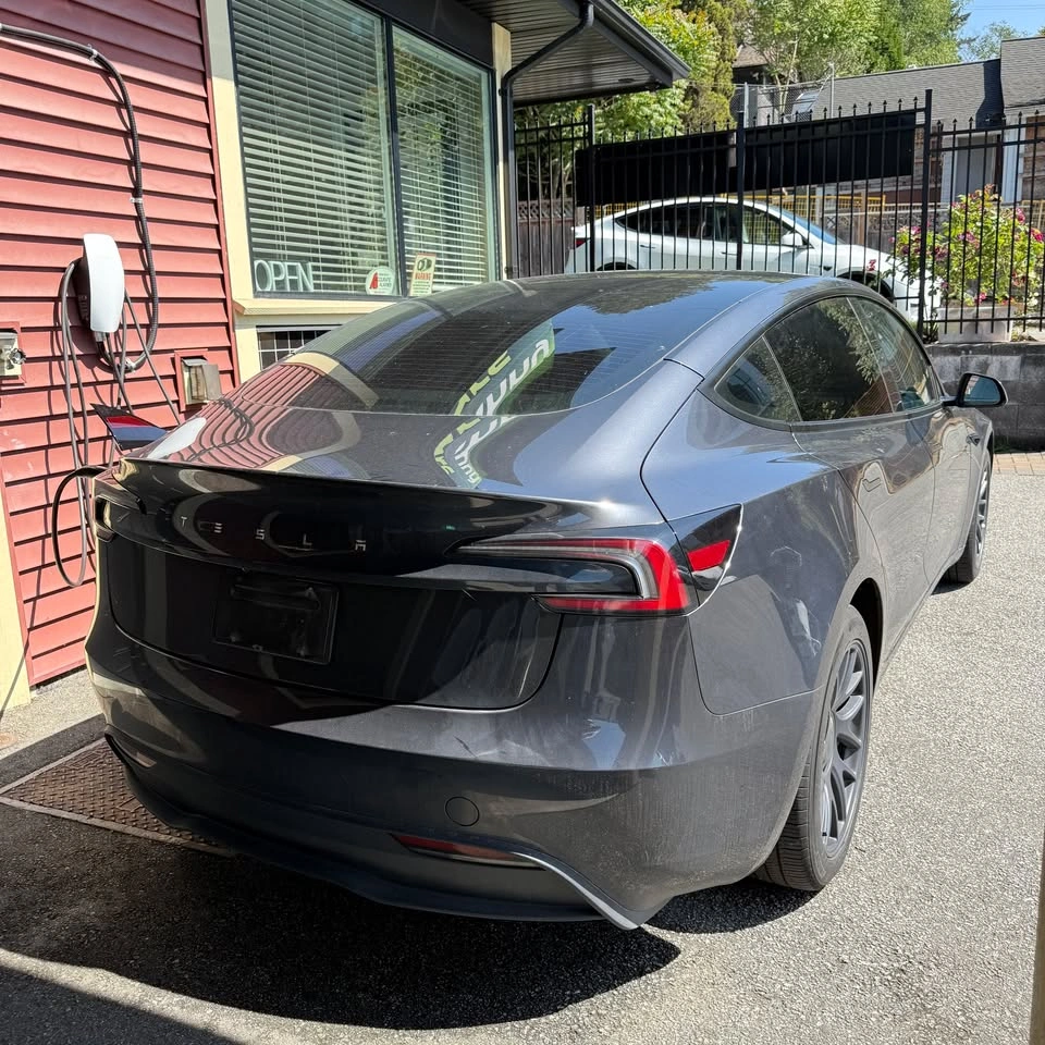 2024 Tesla Model 3 Standard Range Plus - photo 4