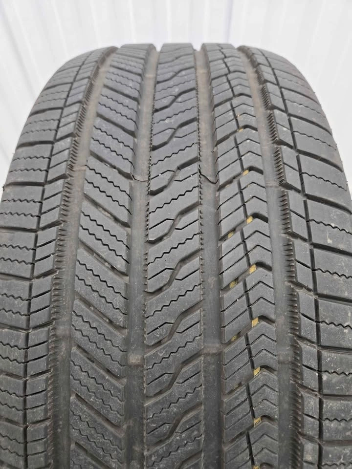 275/45R20 Bridgestone Alenza Tire - photo 4
