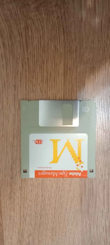 Vintage 80s/90s Software Floppy Disk Lot – Lotus 1-2-3, WordPerf - photo 3