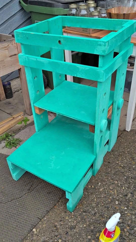 Toddler Kitchen Tower