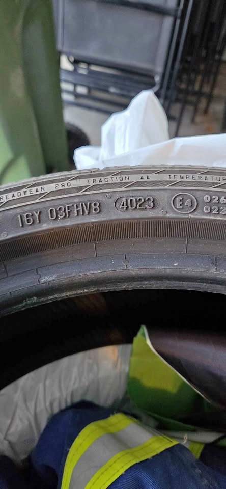 Continental ContiSportContact 225/40/19 Tires