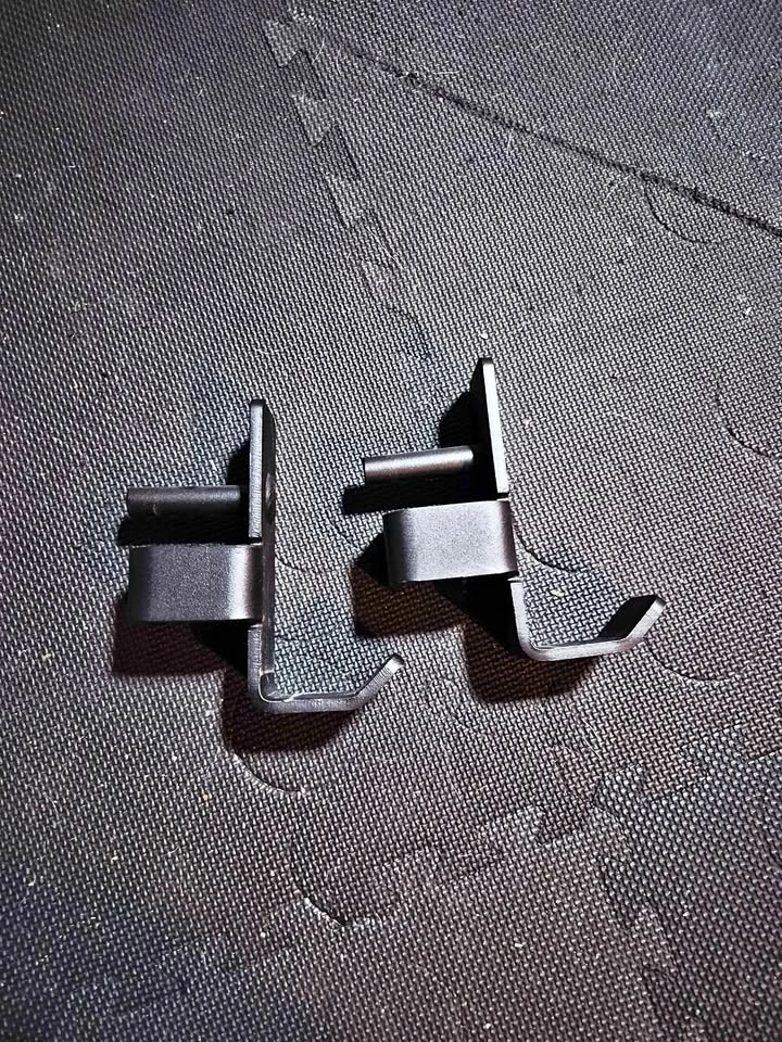 Squat Rack J-Cups