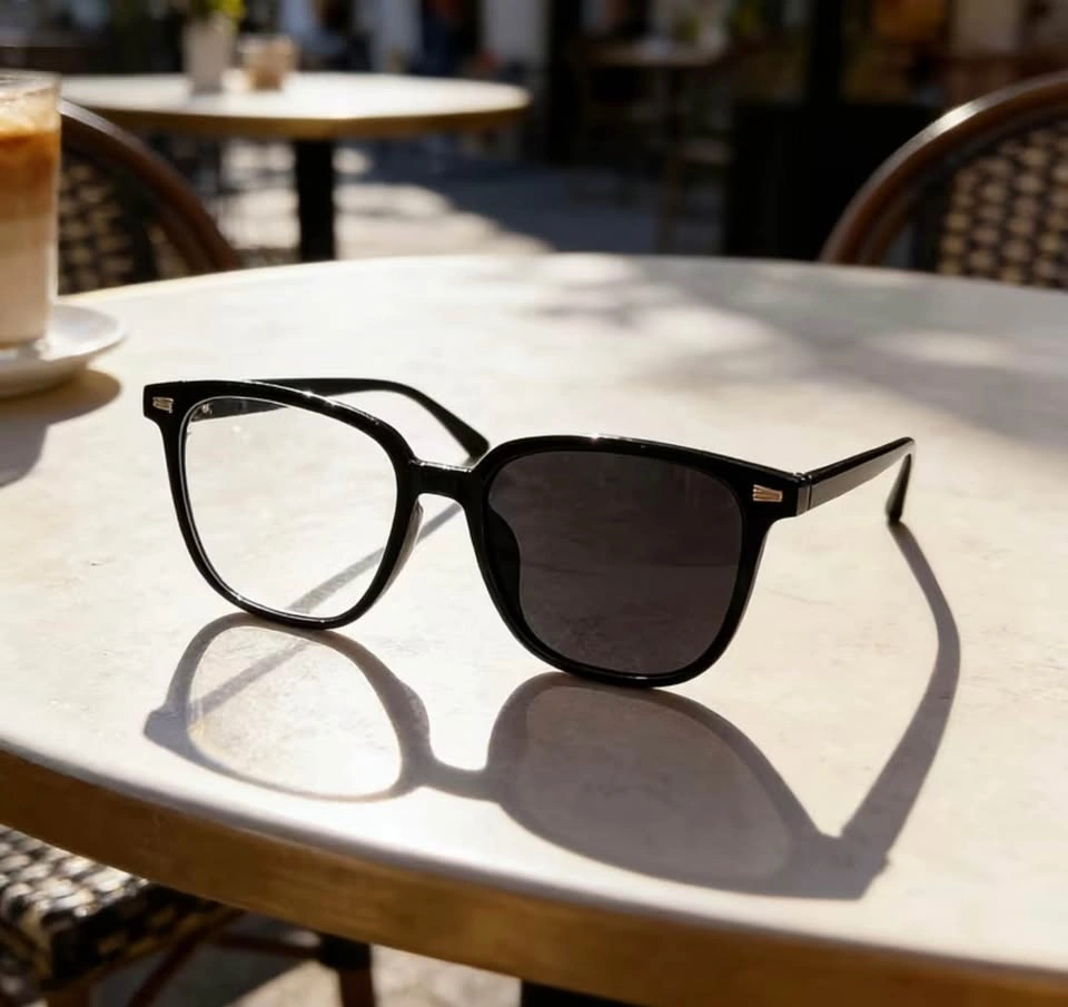 Photosensitive Colour-Changing Anti-Blue Light Glasses - new - photo 4