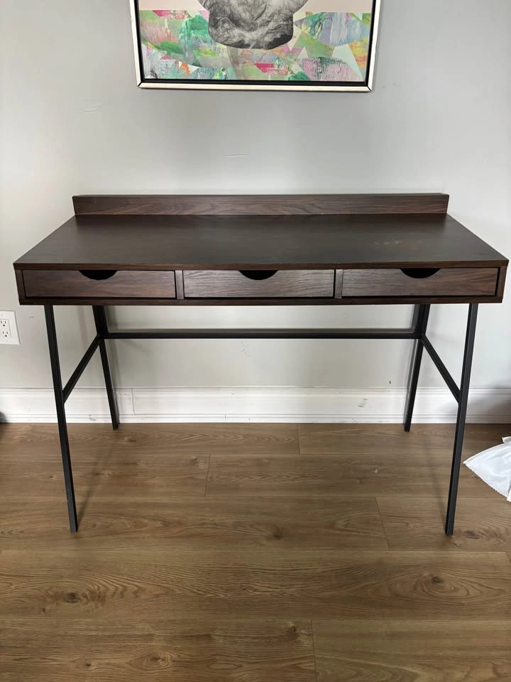 Desk & Chair - photo 2