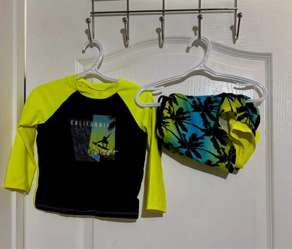 Boys Swimwear 3T-4T - photo 2