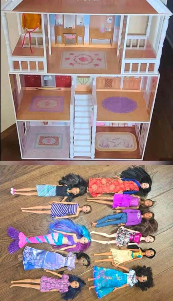 Dollhouse with Dolls - photo 2