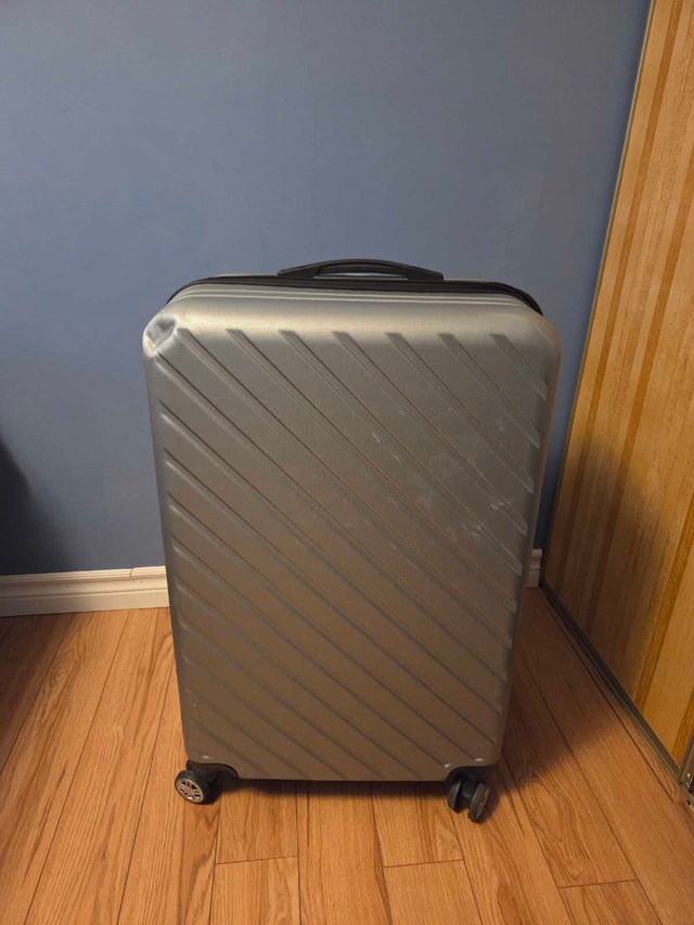 Suitcase 40kg