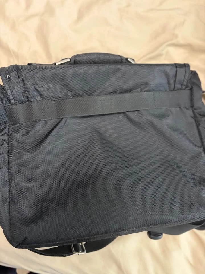 Swiss Gear Laptop Messenger Bag - photo 3