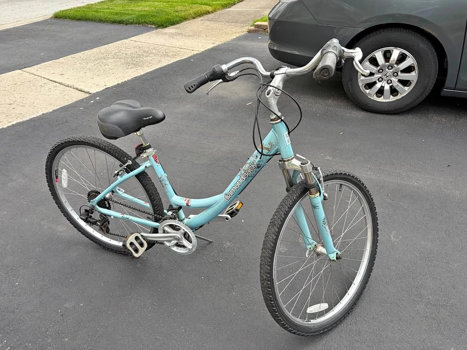 Diamondback Women's Bike - Small